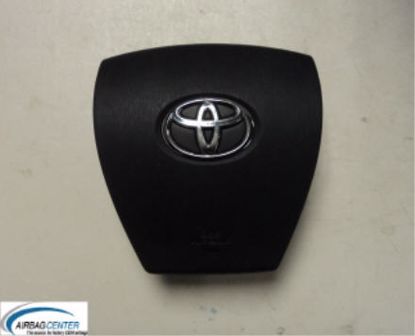 Picture of 2011-Toyota-Prius