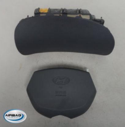 Show details for 2004-Hyundai-Accent Picture of 2004-Hyundai-Accent