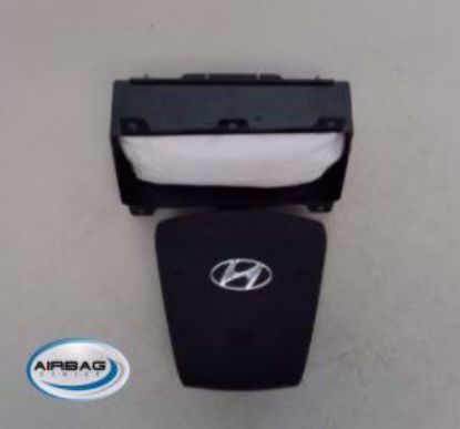 Picture of 2011-Hyundai-Genesis