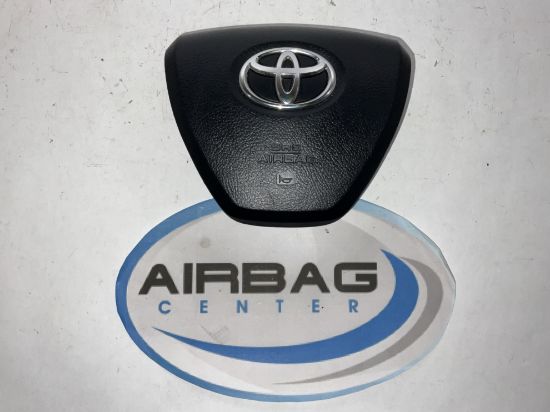Picture of 2012-Toyota-Camry Picture of 2012-Toyota-Camry